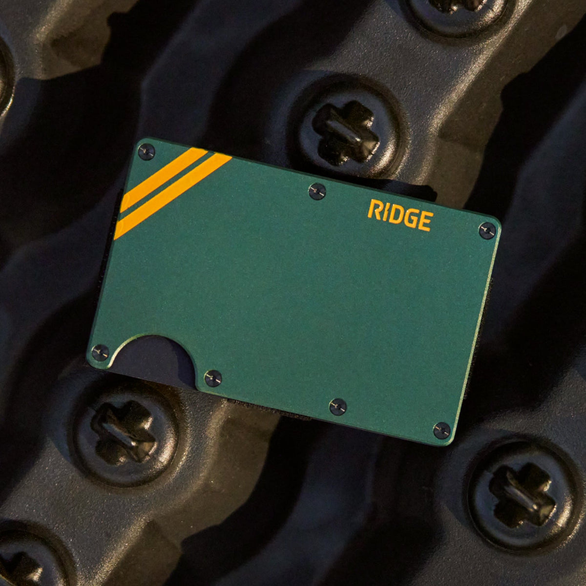 Ridge Wallet - Olive Titanium - Summit